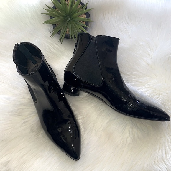 Attilio Giusti Leombruni Black Patent Ankle Boots - Picture 2 of 12
